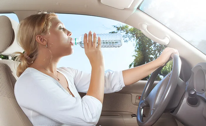 EL PELIGRO DE CONDUCIR CON ALTAS TEMPERATURAS