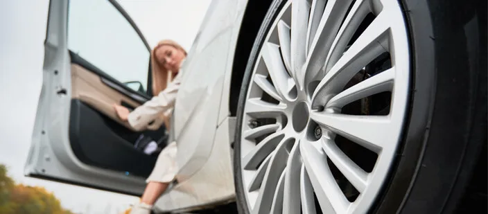 cambiar rueda coche