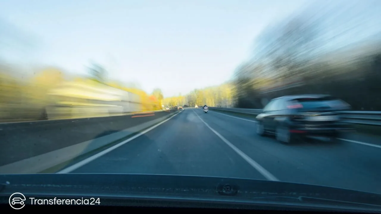 Adelantamientos en carreteras secundarias: Fin del margen de 20 km/h